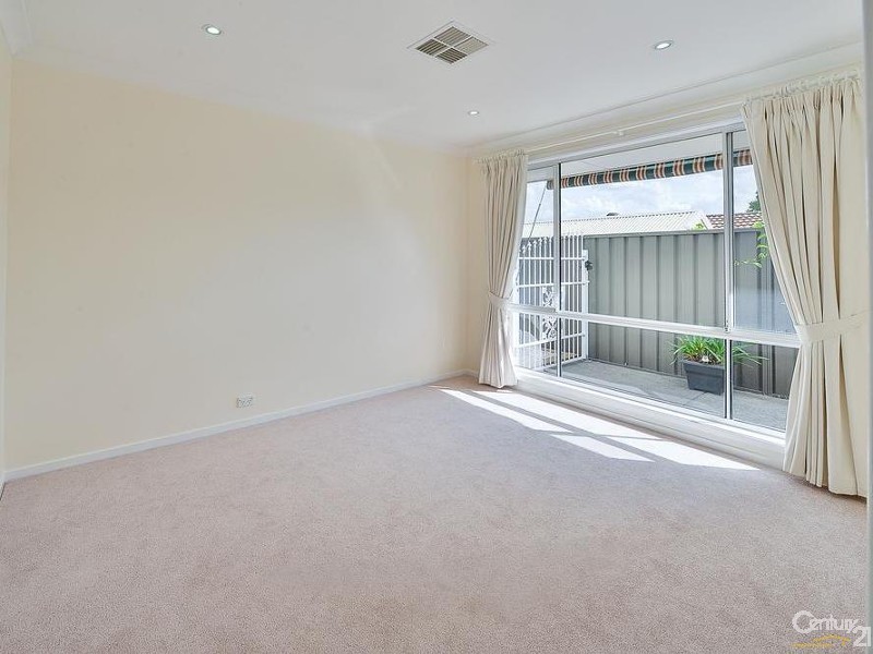 9 Throsby Drive, Narellan Vale NSW 2567