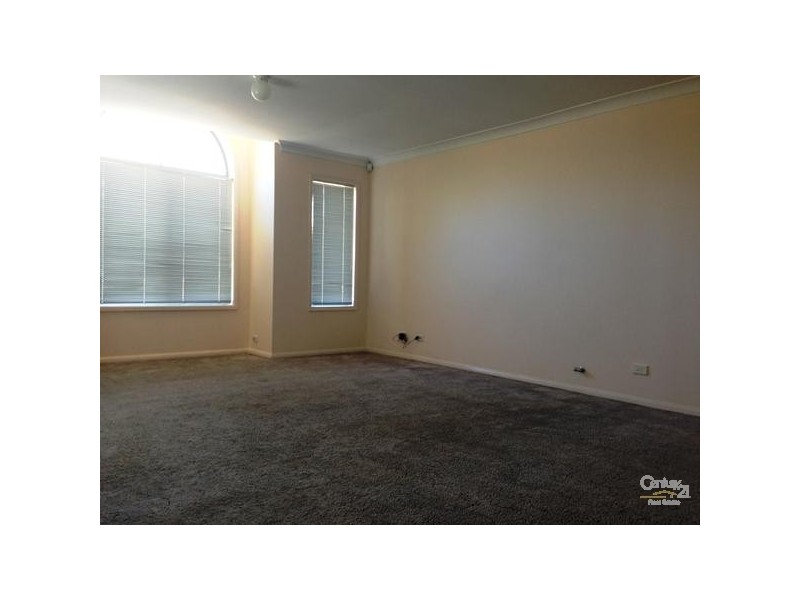 2 Links Way, Narellan NSW 2567