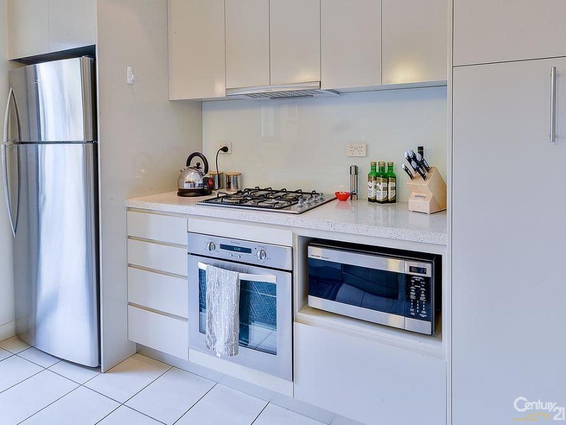 11 Centennial Drive, Campbelltown NSW 2560