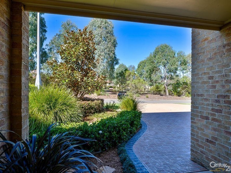 21 Lissanthe Street, Mount Annan NSW 2567