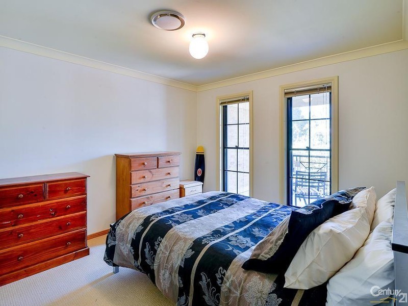 21 Lissanthe Street, Mount Annan NSW 2567