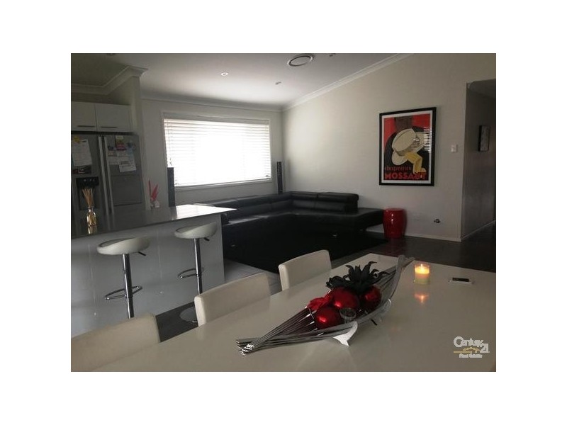 15 Grice Street, Oran Park NSW 2570