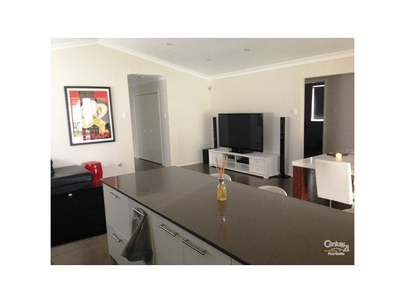 15 Grice Street, Oran Park NSW 2570