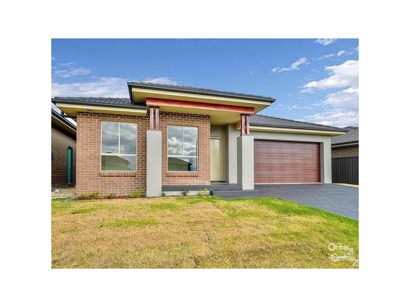 26 Voyager Street, Gregory Hills NSW 2557