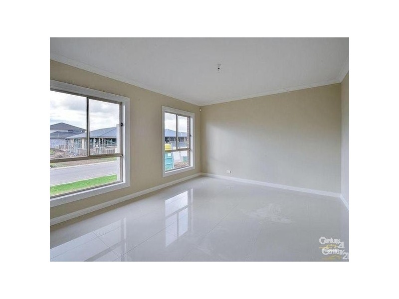 26 Voyager Street, Gregory Hills NSW 2557