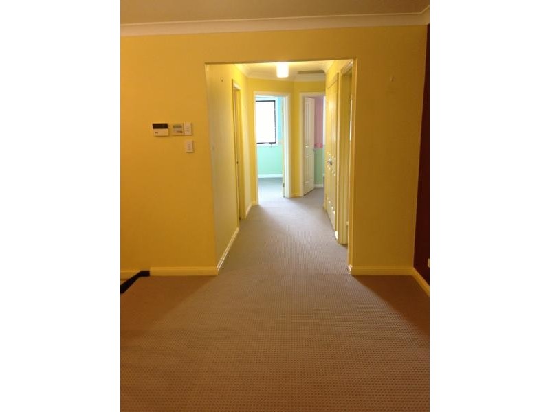 51 William Mannix Avenue, Currans Hill NSW 2567