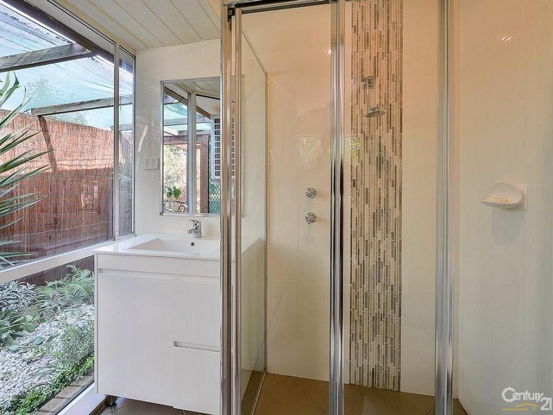 6 Fletcher Close, Elderslie NSW 2570