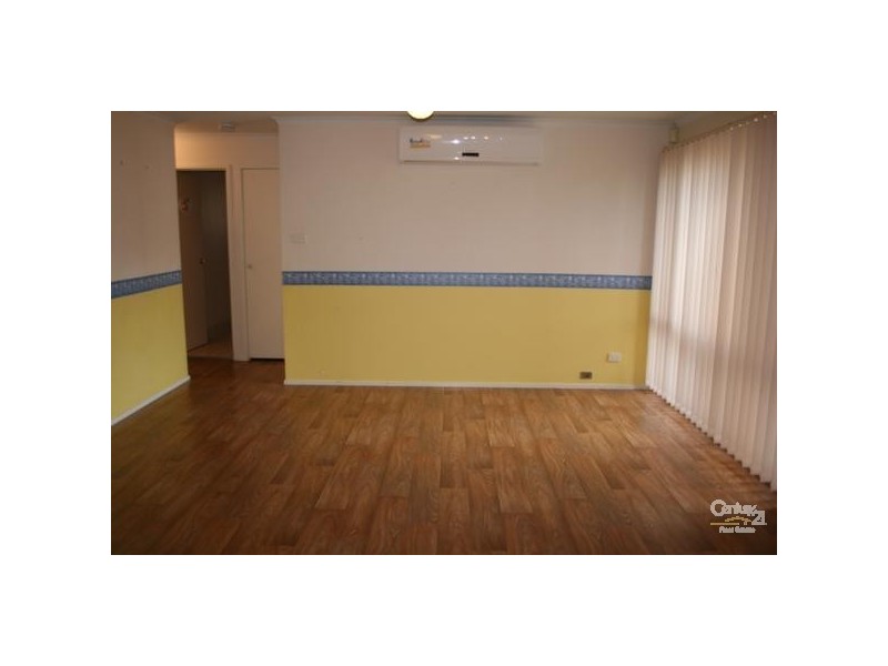 4 Fraser Place, Mount Annan NSW 2567