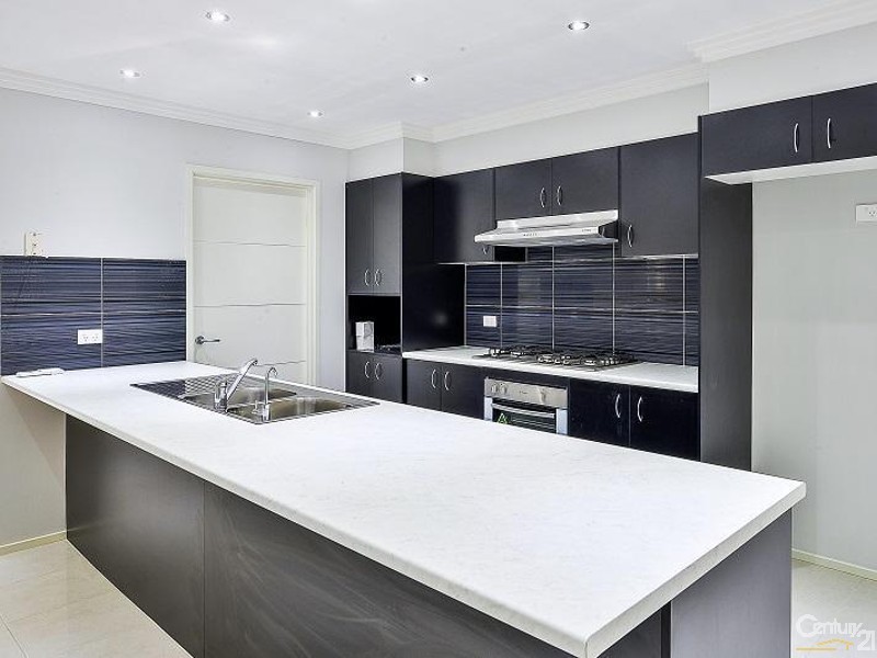 39 Perkins Drive, Oran Park NSW 2570