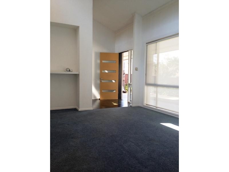 16 Jenkins Street, Douglas Park NSW 2569