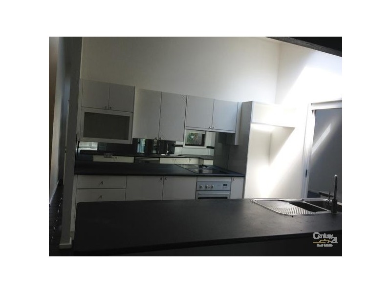 16 Jenkins Street, Douglas Park NSW 2569