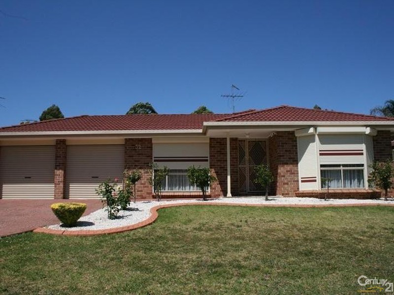 32 Currans Hill Drive, Currans Hill NSW 2567