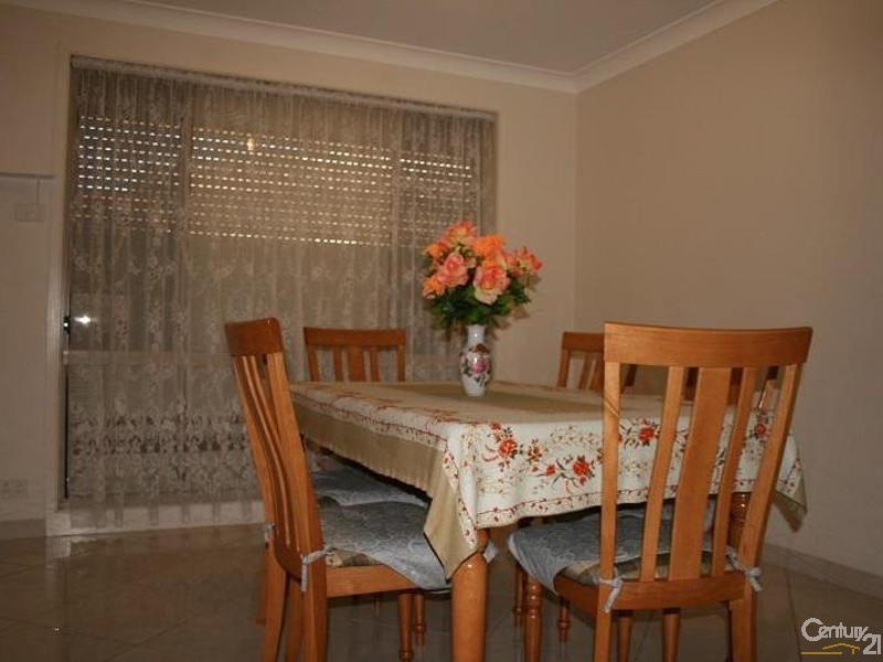 32 Currans Hill Drive, Currans Hill NSW 2567