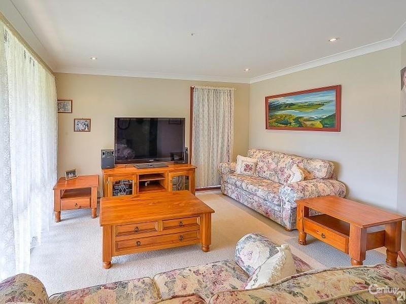 5 Henrietta Drive, Narellan Vale NSW 2567