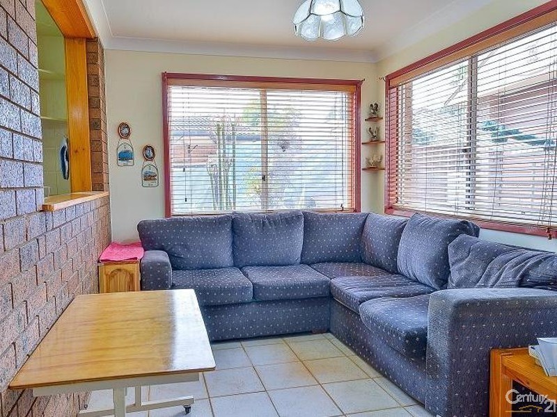 5 Henrietta Drive, Narellan Vale NSW 2567