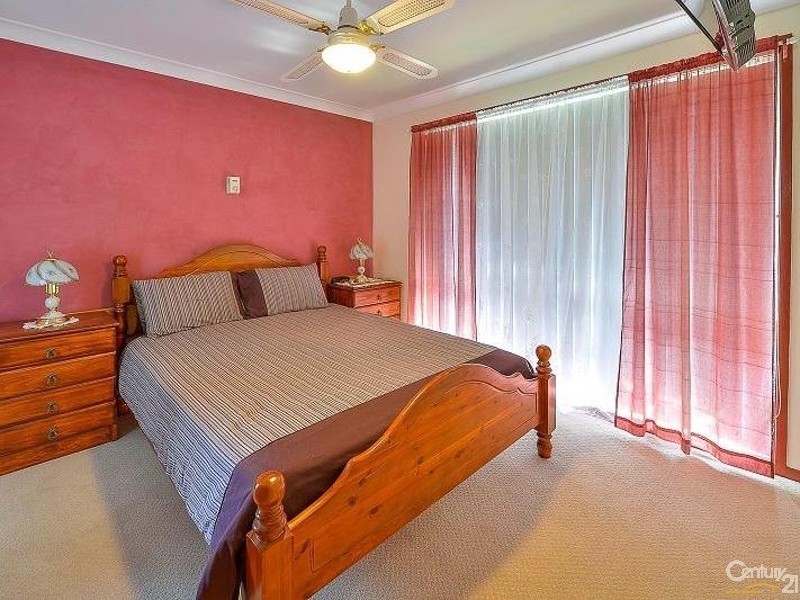 5 Henrietta Drive, Narellan Vale NSW 2567