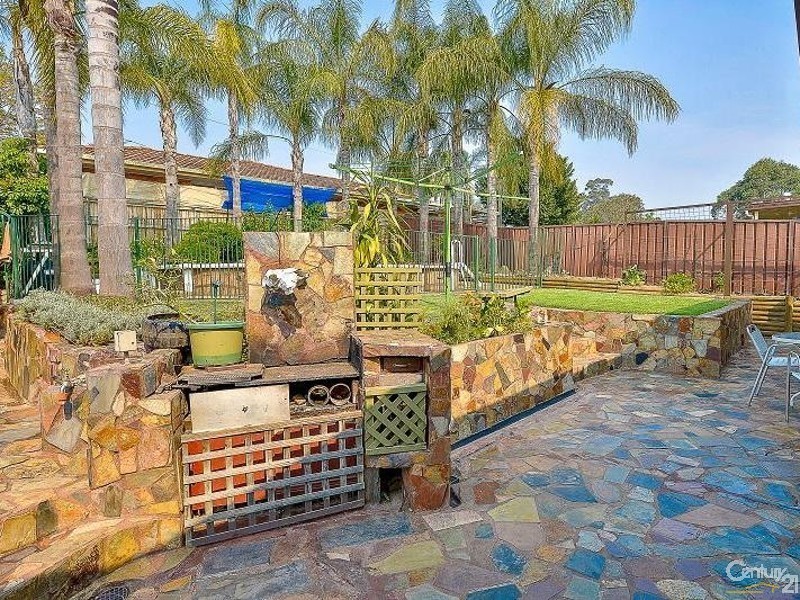 5 Henrietta Drive, Narellan Vale NSW 2567