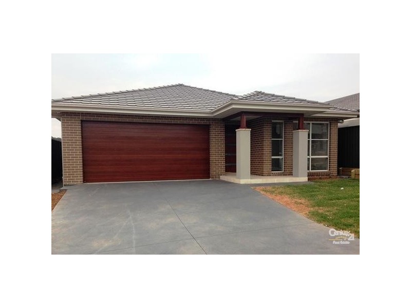 18 Explorer Street, Gregory Hills NSW 2557