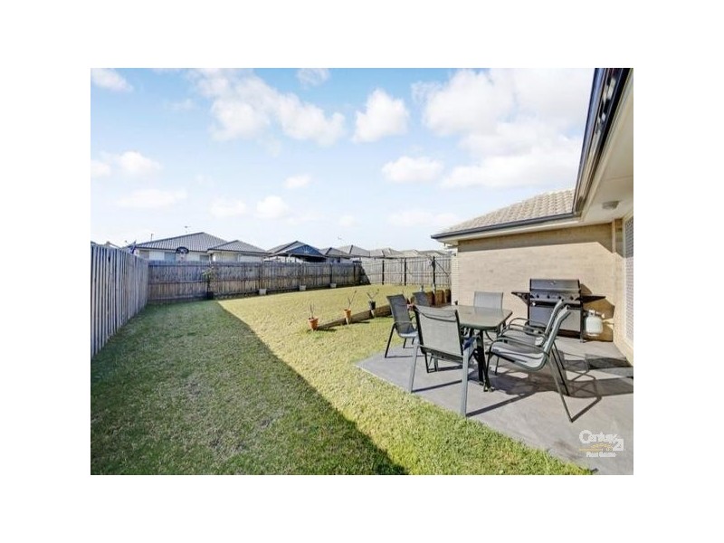 34 Kerrigan Crescent, Elderslie NSW 2570