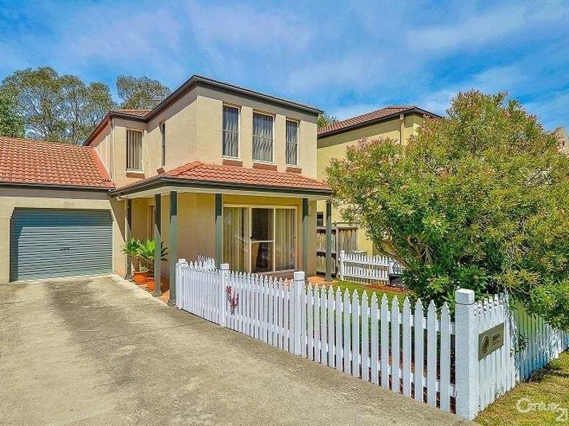 9 Reserve Circuit, Currans Hill NSW 2567