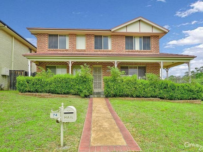 74 Spring Hill Circle, Currans Hill NSW 2567