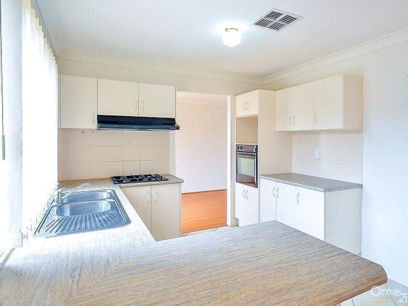 74 Spring Hill Circle, Currans Hill NSW 2567