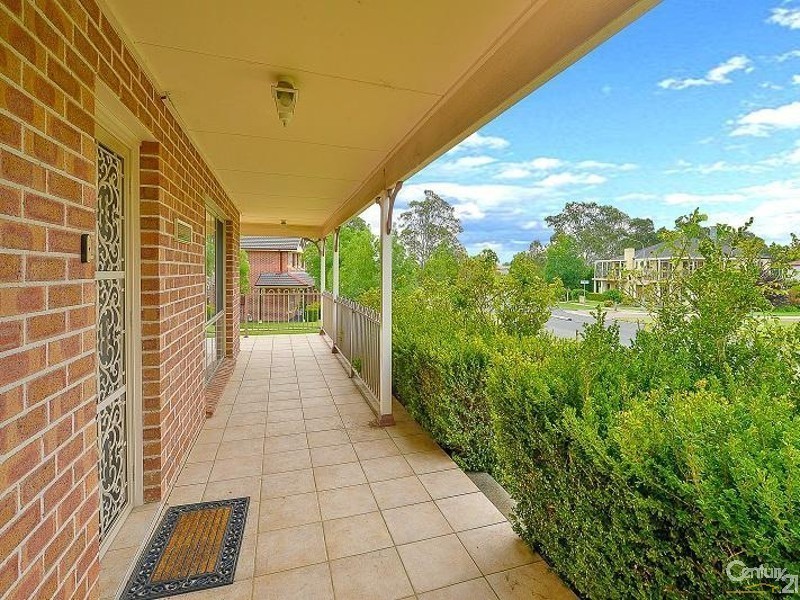 74 Spring Hill Circle, Currans Hill NSW 2567