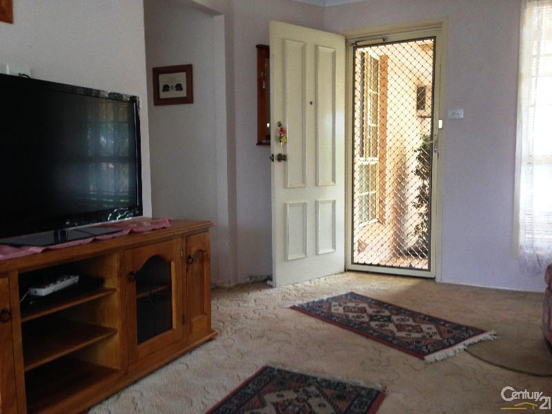 11 Nott Place, Mount Annan NSW 2567
