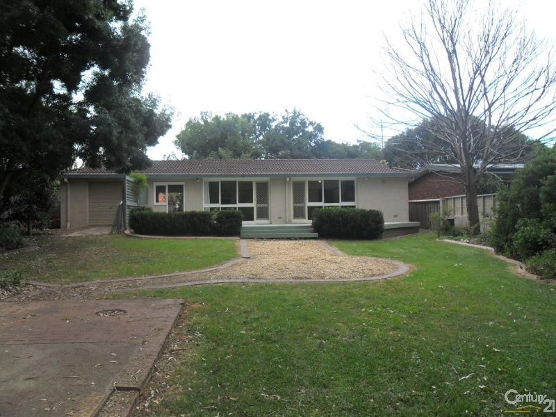 45 Elizabeth MaCarthur Avenue, Camden South NSW 2570