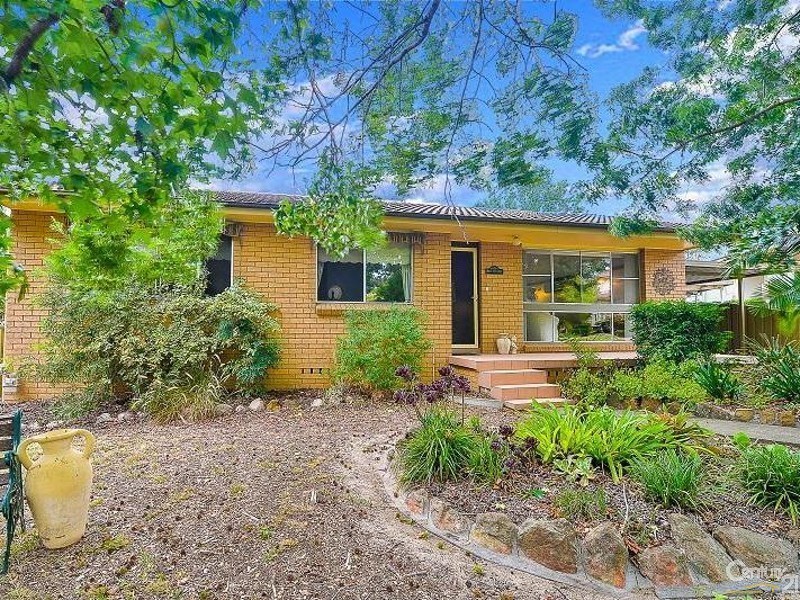 6 Peppin Place, Elderslie NSW 2570