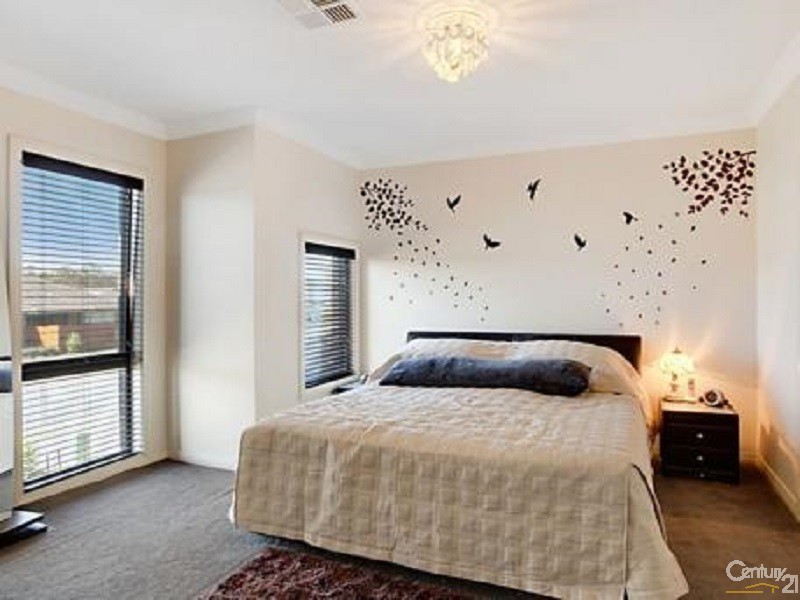 15 Central Avenue, Oran Park NSW 2570