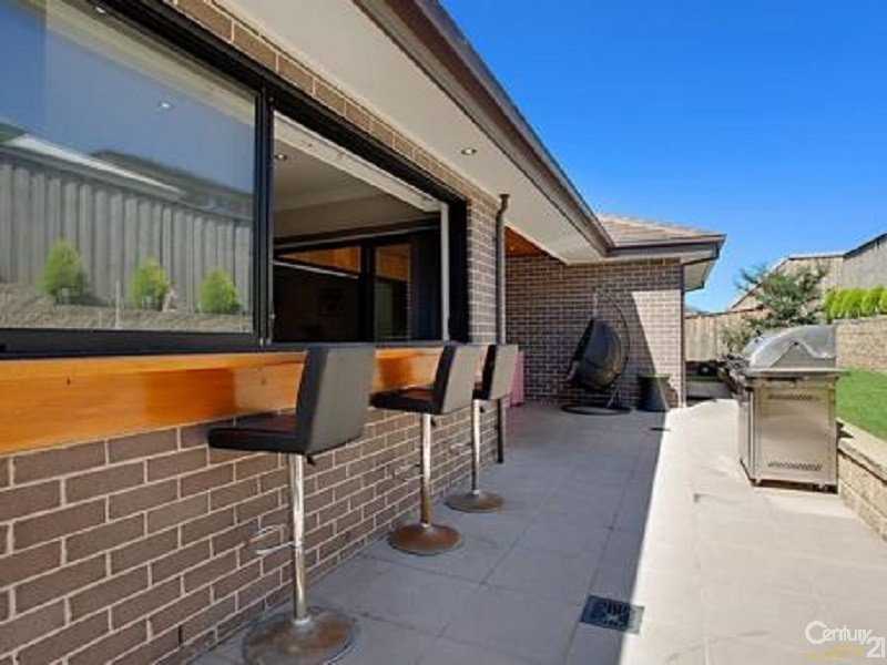 15 Central Avenue, Oran Park NSW 2570