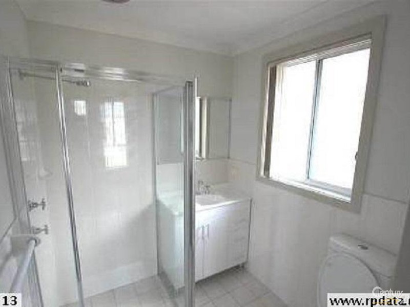 33 Bond Street, Oran Park NSW 2570