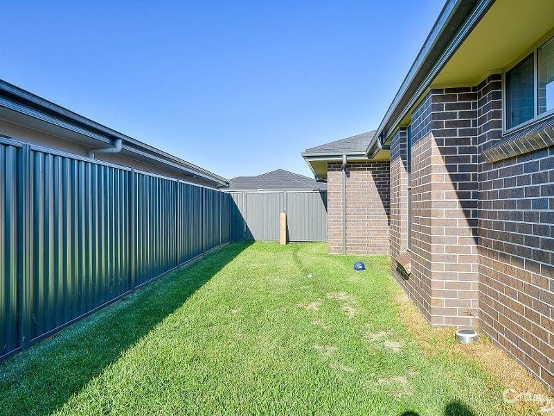 9 Duffy Avenue, Gregory Hills NSW 2557
