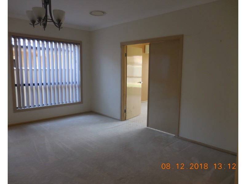 44 Endeavour Circuit, Harrington Park NSW 2567