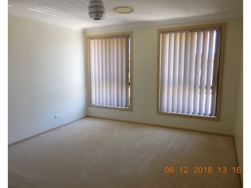 44 Endeavour Circuit, Harrington Park NSW 2567