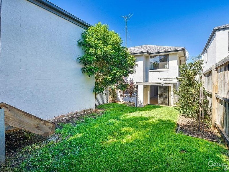 29 Minorca Circuit, Spring Farm NSW 2570