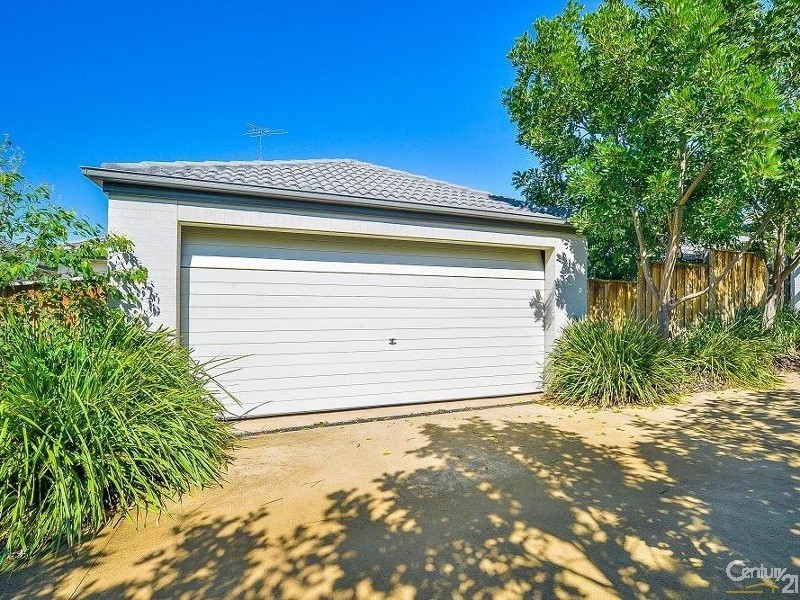 29 Minorca Circuit, Spring Farm NSW 2570