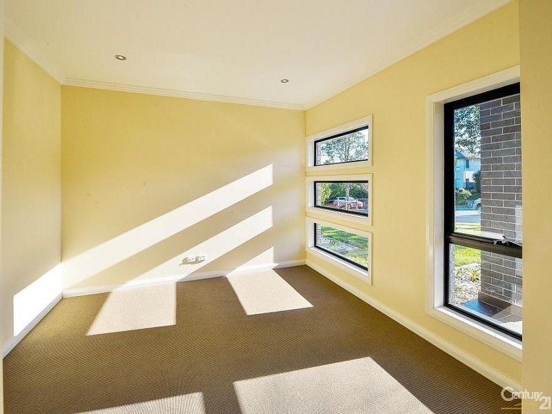 35 Ancona Avenue, Spring Farm NSW 2570