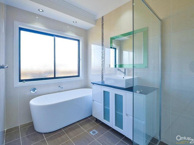 35 Ancona Avenue, Spring Farm NSW 2570