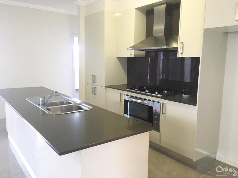 22 Healy Ave, Gregory Hills NSW 2557