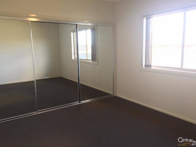 22 Healy Ave, Gregory Hills NSW 2557