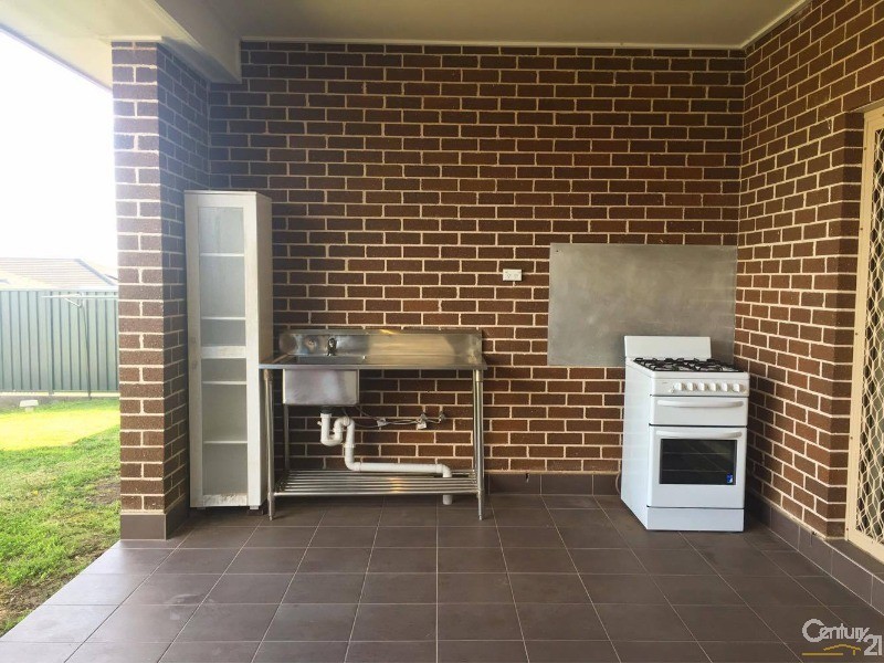 22 Healy Ave, Gregory Hills NSW 2557