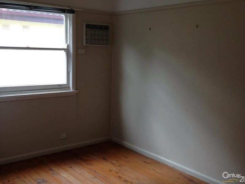 154  Macquarie Avenue, Campbelltown NSW 2560