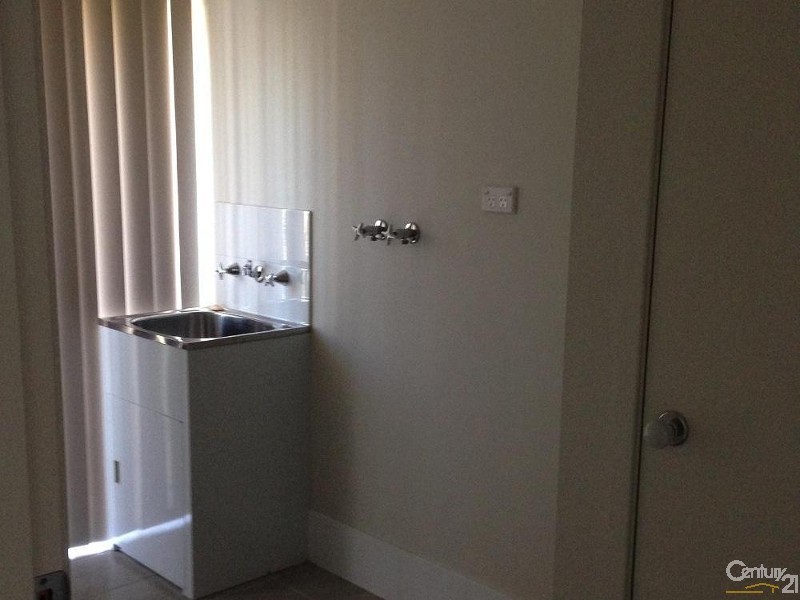 173 Lodges Road, Elderslie NSW 2570