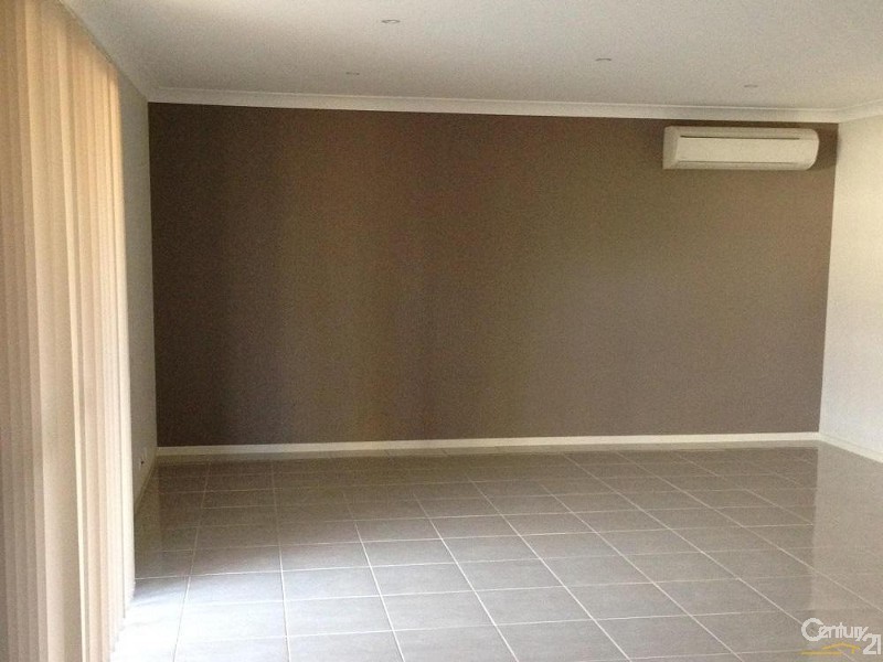 173 Lodges Road, Elderslie NSW 2570