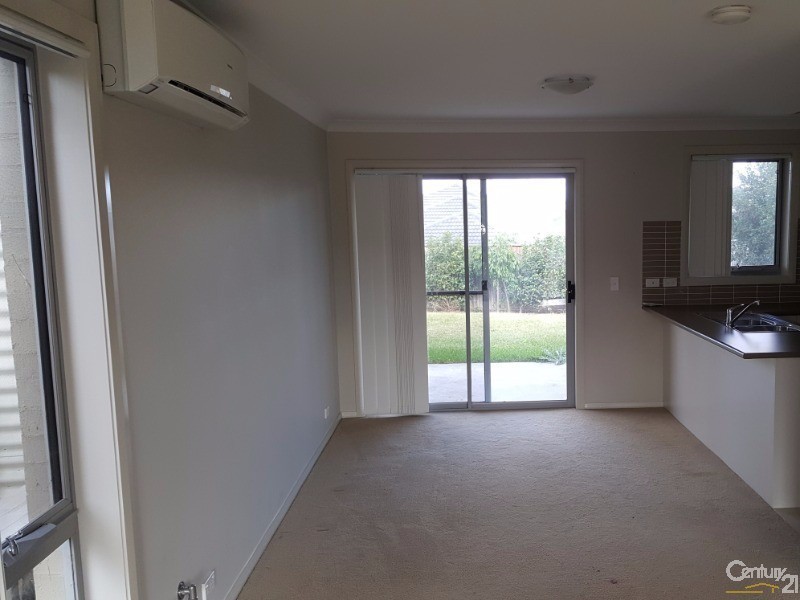 5 Tanner Close, Spring Farm NSW 2570