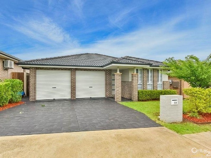 33 Bond Street, Oran Park NSW 2570