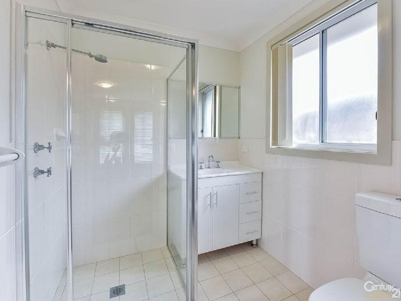 33 Bond Street, Oran Park NSW 2570