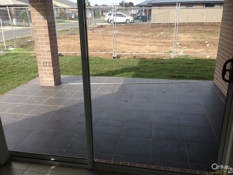 24/ Lot 3103 Plymouth Boulevard, Spring Farm NSW 2570